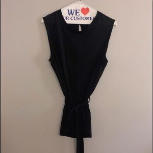 Blouse with waist tie